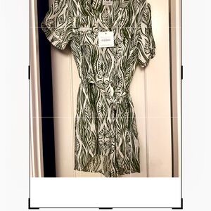 NWT Olivia James design “ Austin mini dress in Lillypad- “